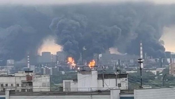 Serangan Drone Terbesar Ukraina ke Moskow: Ibukota Rusia Digempur, Bandara Lumpuh