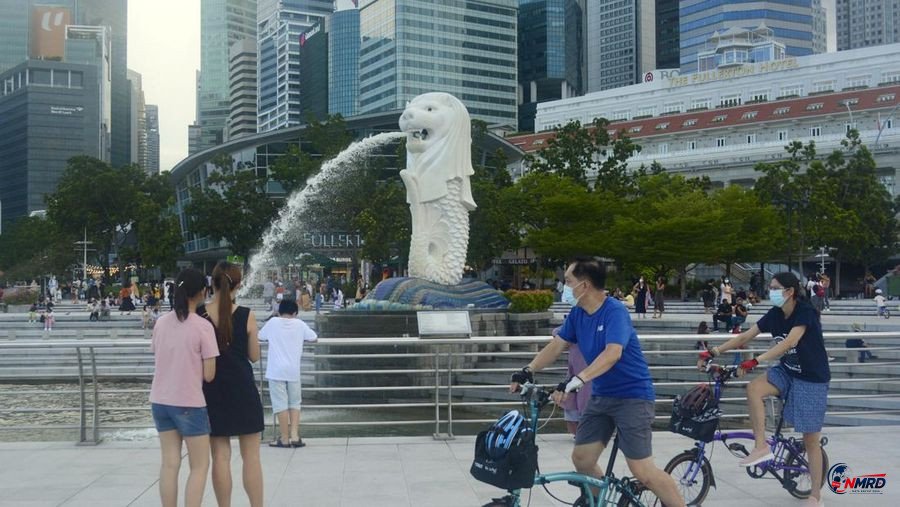 Singapura Berikan BLT hingga Rp11,88 Juta per Warga, Lansia Dapat Tambahan MediSave