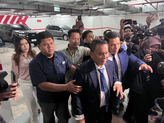 Hotman Paris Resmi Jadi Kuasa Hukum Eks Jampidsus Febrie Adriansyah, Dampingi Pemeriksaan Sebagai Tersangka