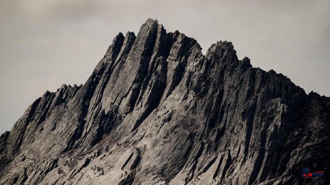 Es Abadi Puncak Jayawijaya Terancam Hilang 2026, Perubahan Iklim Percepat Pencairan Gletser Papua