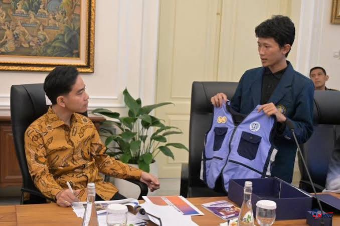 Wapres Gibran Terpukau Inovasi Mahasiswa UB: Ada Rompi Pintar untuk Bantu Redakan Tantrum Anak Autisme