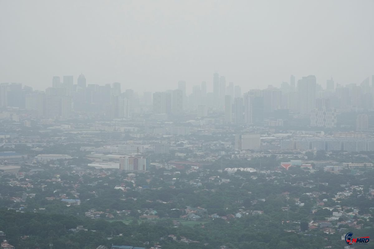 Kabut Asap Karhutla Kalimantan Capai Filipina, Sekolah di Sejumlah Wilayah Diliburkan