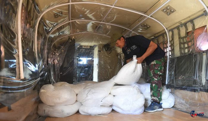 BNPB dan BMKG Gelar Operasi Modifikasi Cuaca untuk Redam Abu Vulkanik Anak Krakatau