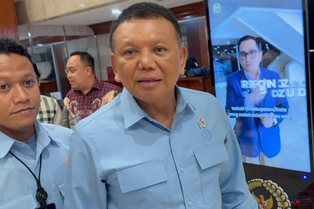 Wamensesneg: Putusan MK Bukan Berarti Ijazah Gibran Tidak Ada