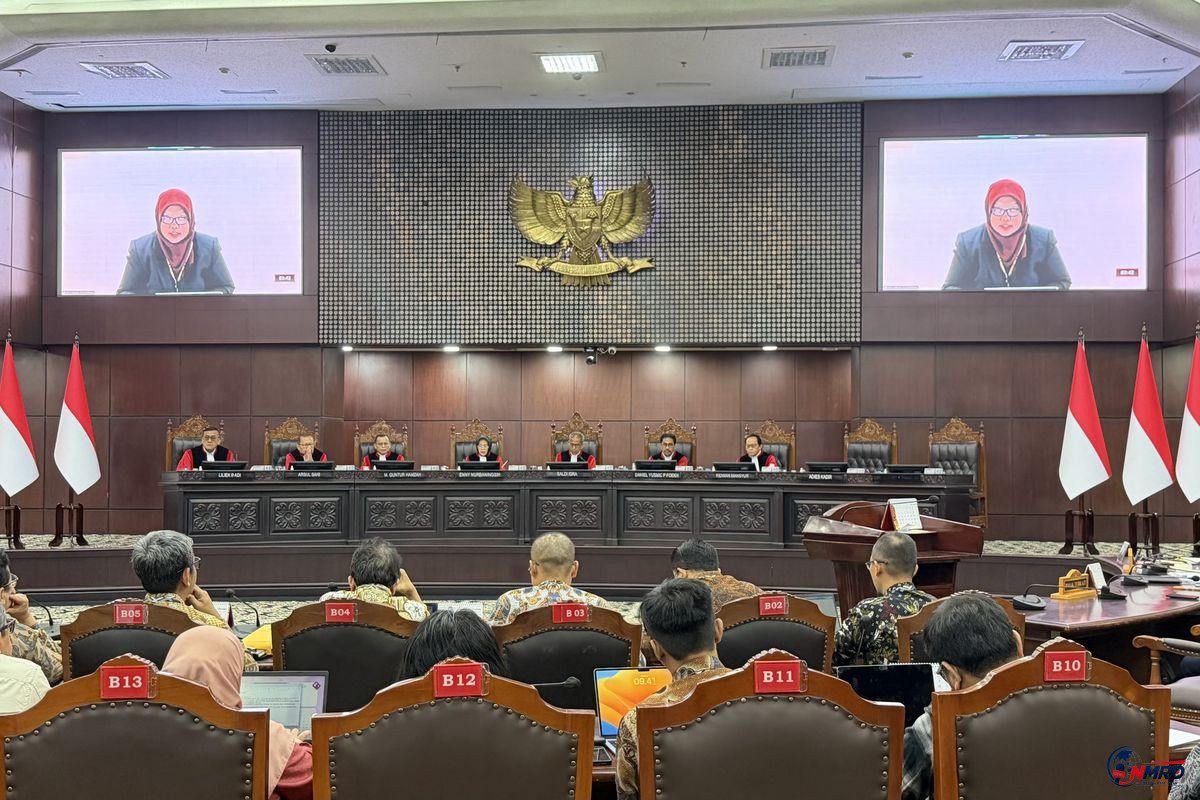 Sembilan Hakim MK Dilaporkan ke MKMK Imbas Sidang Sengketa Ijazah Gibran