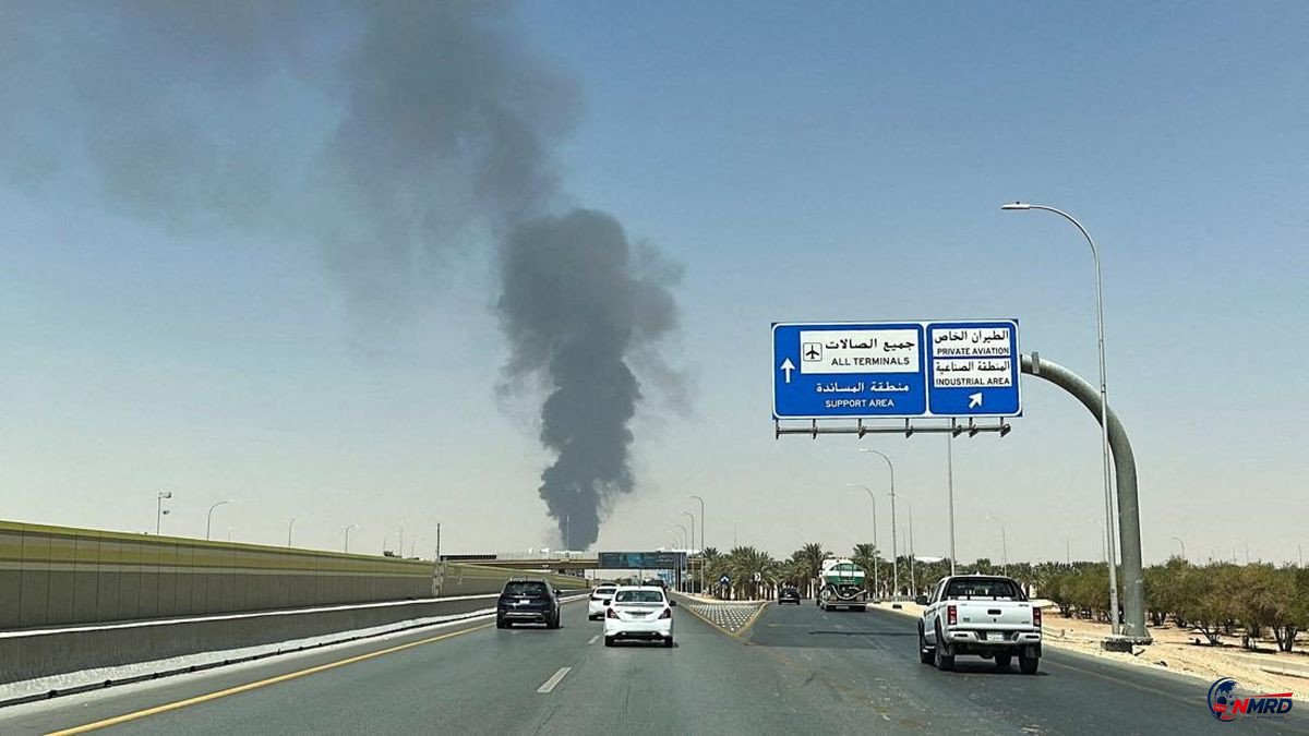 Pesawat Saudia Terbakar di Bandara Riyadh, Kerusakan Parah Diduga Terkait Proyektil