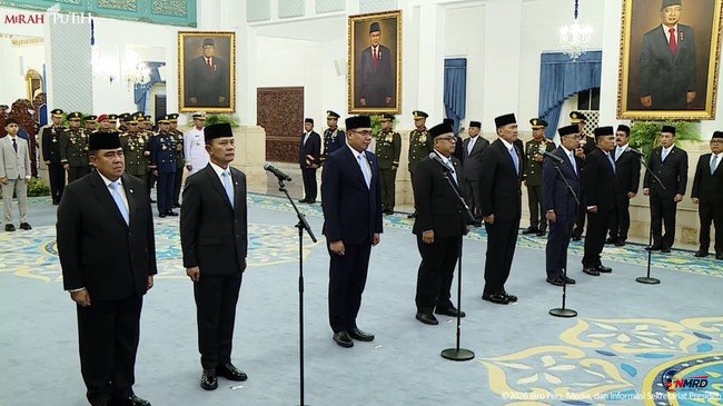 Presiden Prabowo Lantik Letjen Kristomei Sianturi sebagai Kepala BNPB Gantikan Suharyanto