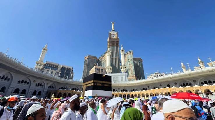 Kemlu Pastikan Umrah Jamaah Indonesia Tetap Berjalan di Tengah Memburuknya Situasi Arab Saudi