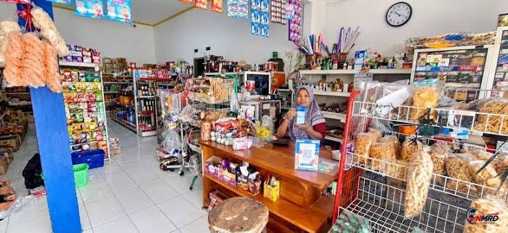 Berawal dari Kios Kecil, Fitriani Sukses Kembangkan Usaha Sembako Berkat KUR BRI