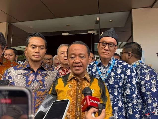 Bahlil Ungkap Dugaan Penyebab Listrik Padam Massal di Batam, dari Sambaran Petir hingga Kelelawar