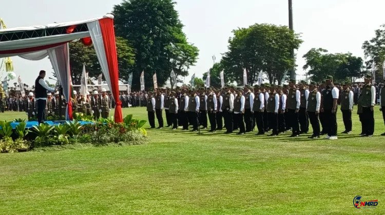 Jateng Perkuat Profesionalitas 243.543 Anggota Satlinmas, Semangat Hansip Reborn Jadi Garda Terdepan Masyarakat